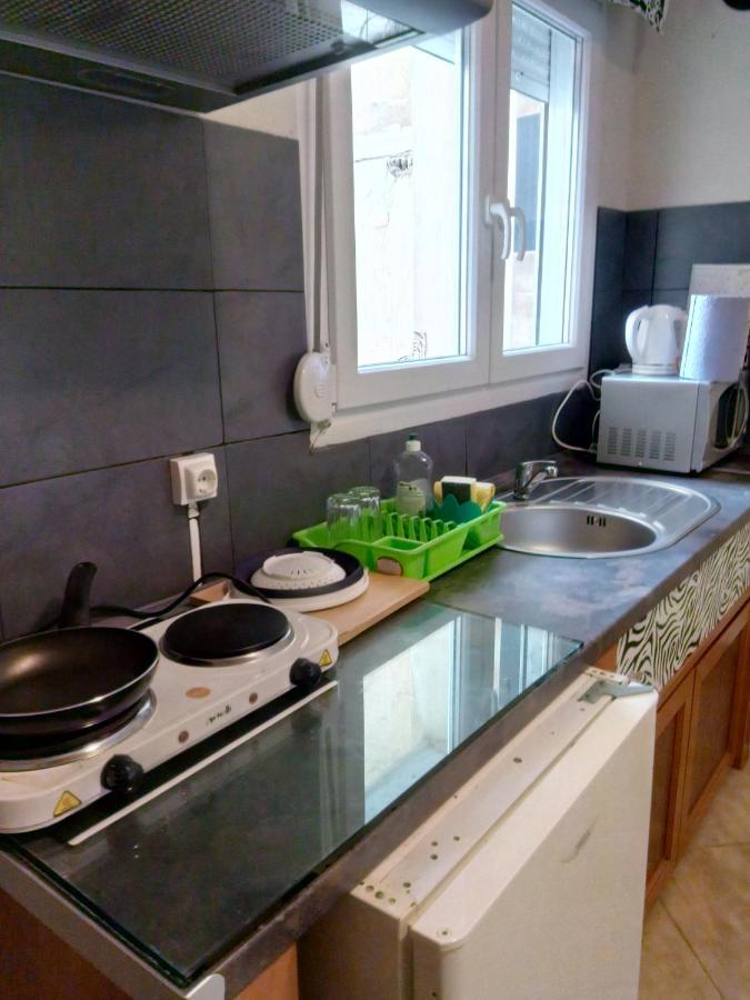 Prime Location Bright Studio City Center Super 5G Wifi 200Mbps With32"Tv เทสซาโลนิกิ ภายนอก รูปภาพ